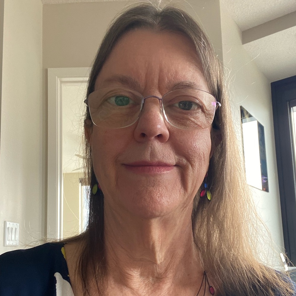 Meet your Posher, Debby